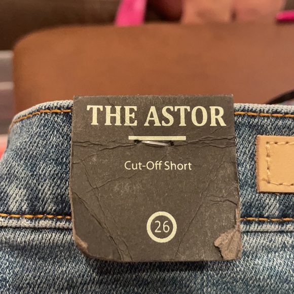 BLANK NYC NEW The Astor Cut-Off Shorts Rainbow 26 - Picture 7 of 7